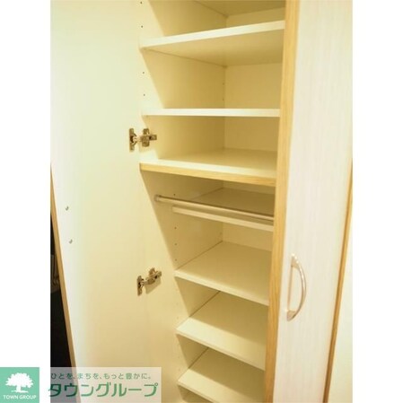 ルーブル高島平の物件内観写真